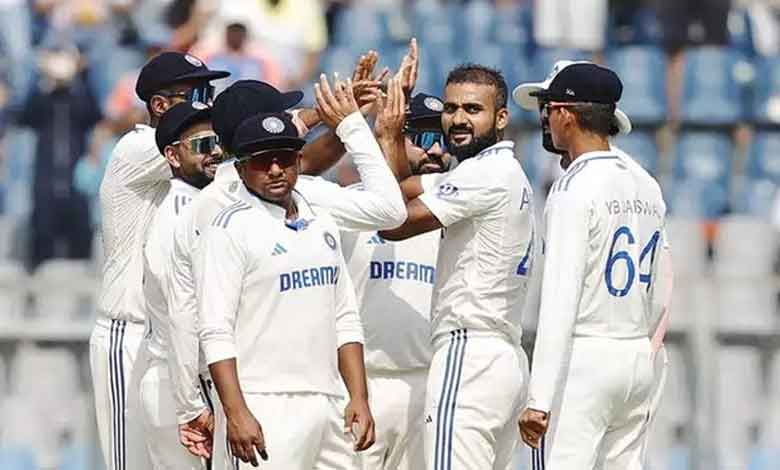 BGT: India's bowling attack load mainly picked up by Bumrah, says Gavaskar