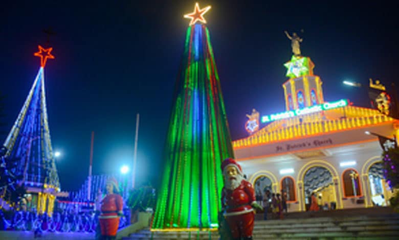 Christmas celebrated with gaiety in Telangana, Andhra Pradesh