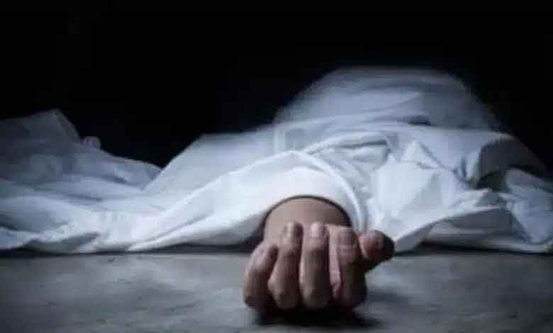 Tamil Nadu youth commit suicide after losing mother's treatment fund in online game