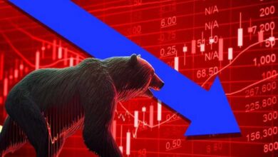 Bears colour stock market red ahead of Christmas, time for balanced investment strategy