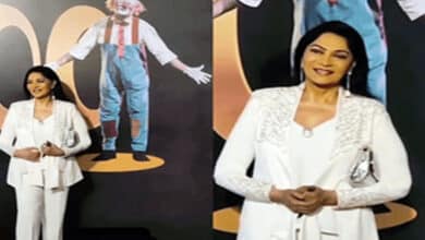 Simi Garewal braves 3-hour crazy traffic for this grand celebration