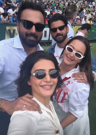 SONAKSHI 1 Sonakshi Sinha Karishma Tanna cheer for team India during the Boxing Day Match in Melbourne