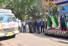 Nitish Kumar launches '109 free medicine vehicles' in Patna