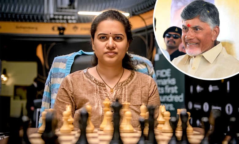 Andhra Pradesh CM and Deputy CM Congratulate Koneru Humpy on Winning FIDE Women’s World Rapid Chess Championship 2024